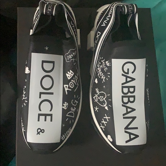 Dolce & Gabbana graffiti sneakers size IT 39 - Picture 1 of 4